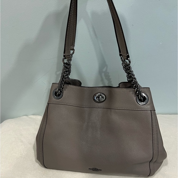 Coach Shoulder Bag - Picture 1 of 6